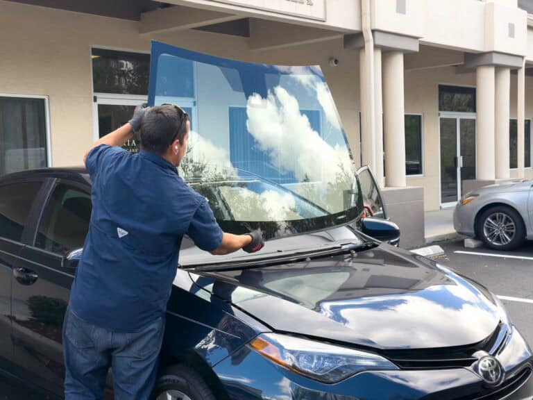 Same Day WIndshield onsite windshield replacement